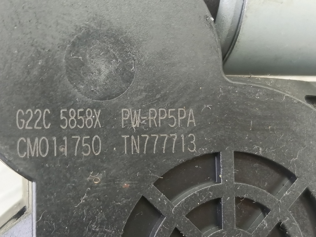 моторчик стеклоподъёмника MAZDA 3 1.6 MT (105 л.с.)3  BK рестайлинг (2006—2009) Седан G22C5858XF, 4430 рублей, Москва