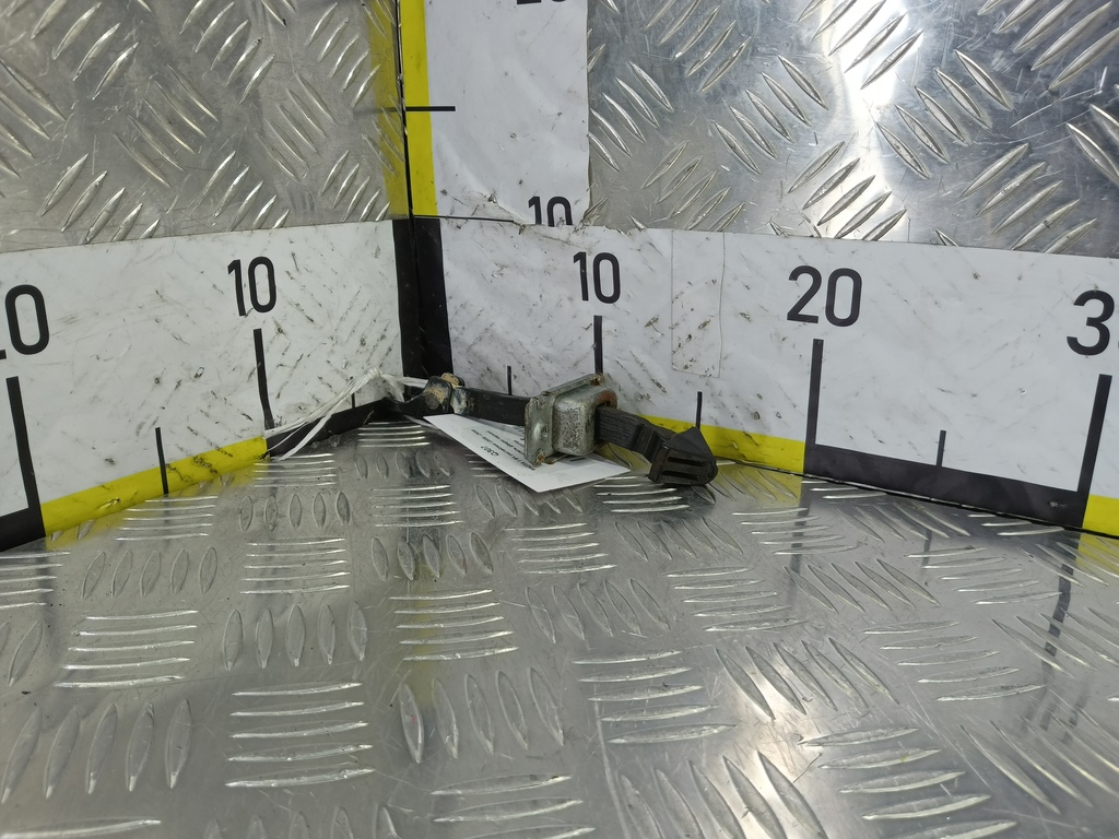 ограничитель двери MAZDA 3 1.6 MT (105 л.с.)3  BK рестайлинг (2006—2009) Седан BP4K72270H, 860 рублей, Москва