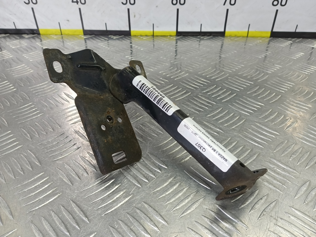 кронштейн замка капота MAZDA 3 1.6 MT (105 л.с.)3  BK рестайлинг (2006—2009) Седан BP4K5215YA, 860 рублей, Москва