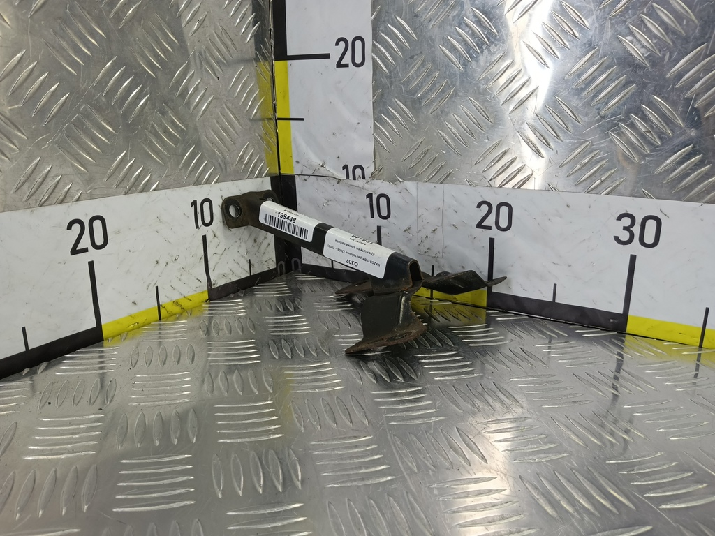 кронштейн замка капота MAZDA 3 1.6 MT (105 л.с.)3  BK рестайлинг (2006—2009) Седан BP4K5215YA, 860 рублей, Москва