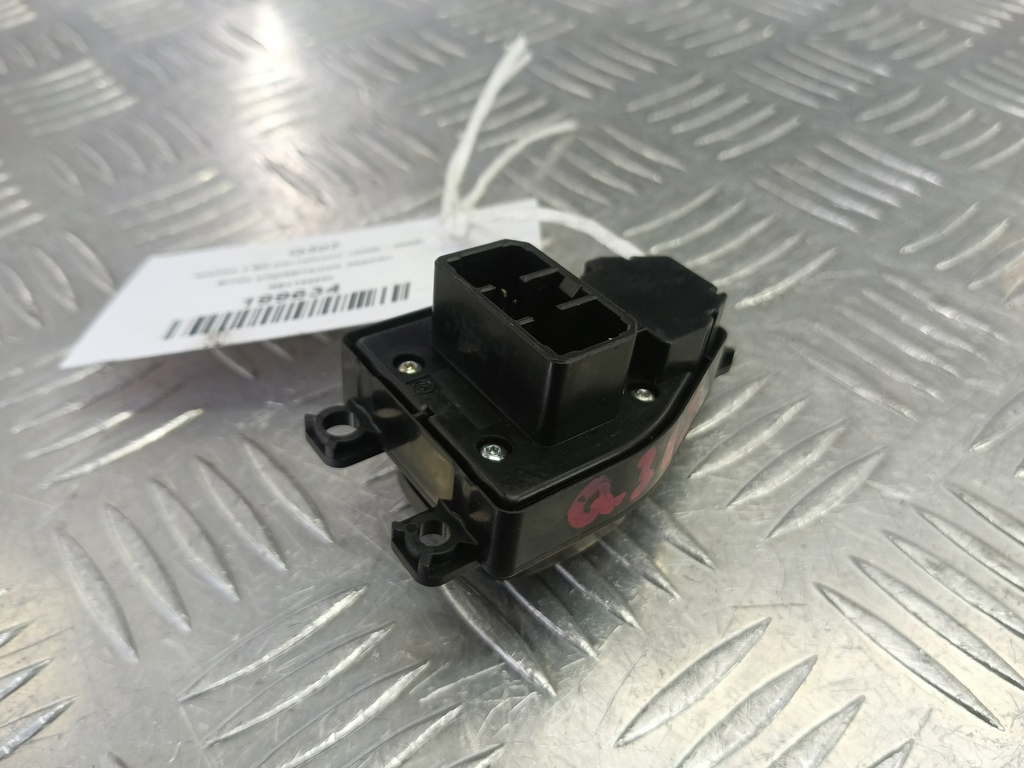 кнопка регулировки зеркал MAZDA 3 1.6 MT (105 л.с.)3  BK рестайлинг (2006—2009) Седан GE4T66600, 520 рублей, Москва