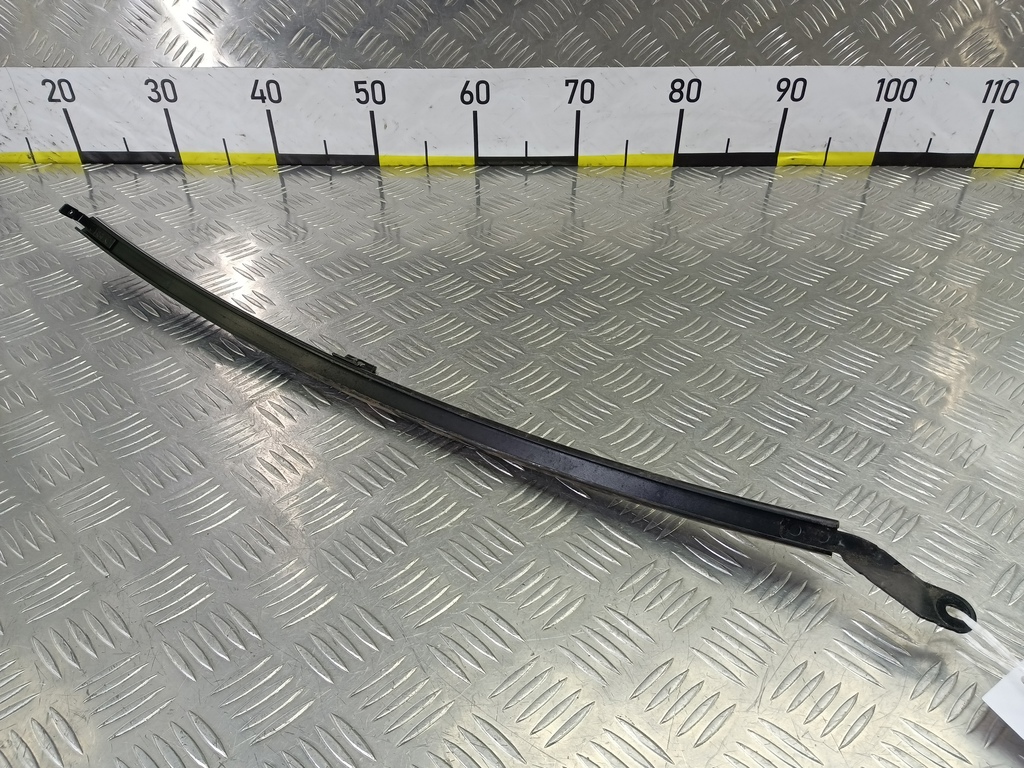 направляющая стекла двери MAZDA 3 1.6 MT (105 л.с.)3  BK рестайлинг (2006—2009) Седан BN8V73602B, 750 рублей, Москва