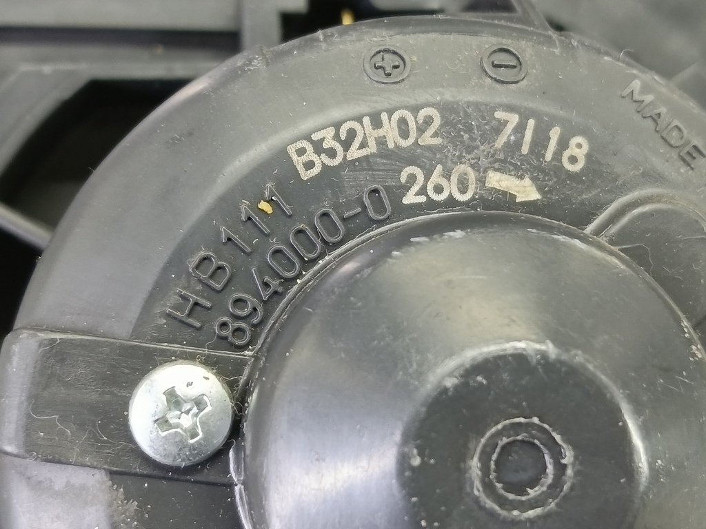 моторчик отопителя MAZDA 3 1.6 MT (105 л.с.)3  BK рестайлинг (2006—2009) Седан B32L61B10, 2820 рублей, Москва