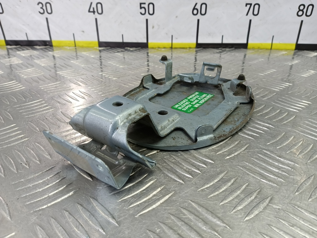 лючок бензобака MAZDA 3 1.6 MT (105 л.с.)3  BK рестайлинг (2006—2009) Седан BN8V42410E, 520 рублей, Москва