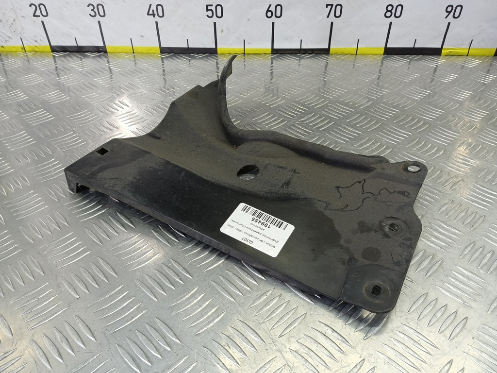 дефлектор радиатора (пыльник) MAZDA 3 1.6 MT (105 л.с.)3  BK рестайлинг (2006—2009) Седан BP4K56115F, 1320 рублей, Москва