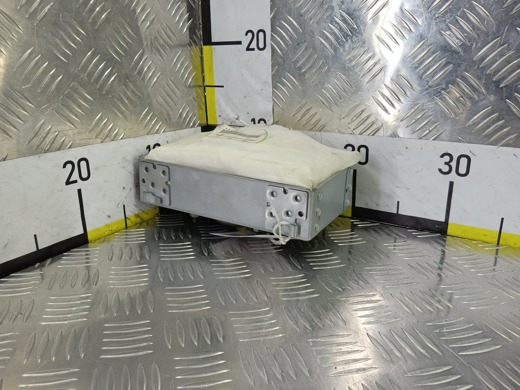 подушка безопасности пассажира MAZDA 3 1.6 MT (105 л.с.)3  BK рестайлинг (2006—2009) Седан BP4S57K50A, 2010 рублей, Москва