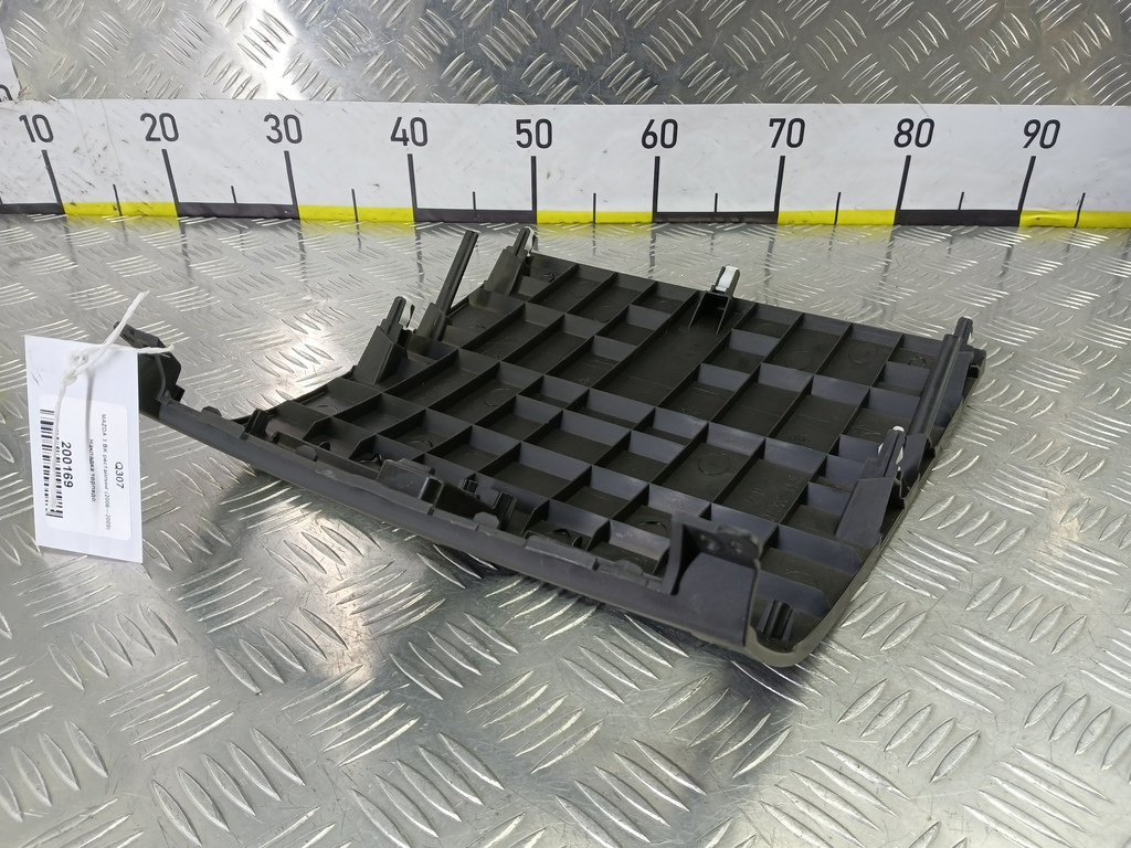 накладка торпедо MAZDA 3 1.6 MT (105 л.с.)3  BK рестайлинг (2006—2009) Седан BR5S5531XA, 980 рублей, Москва