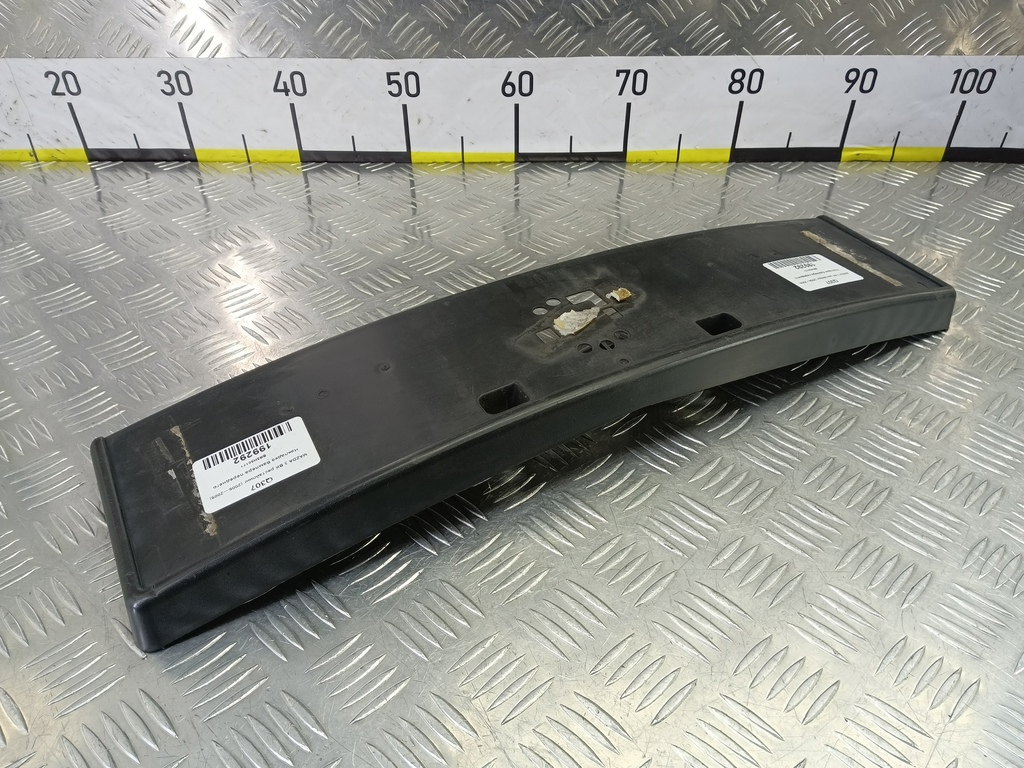 накладка бампера переднего MAZDA 3 1.6 MT (105 л.с.)3  BK рестайлинг (2006—2009) Седан BR5H50171, 4430 рублей, Москва