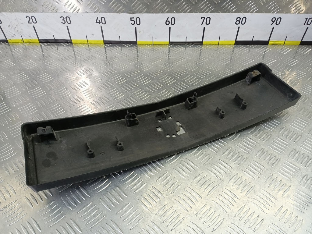 накладка бампера переднего MAZDA 3 1.6 MT (105 л.с.)3  BK рестайлинг (2006—2009) Седан BR5H50171, 4430 рублей, Москва