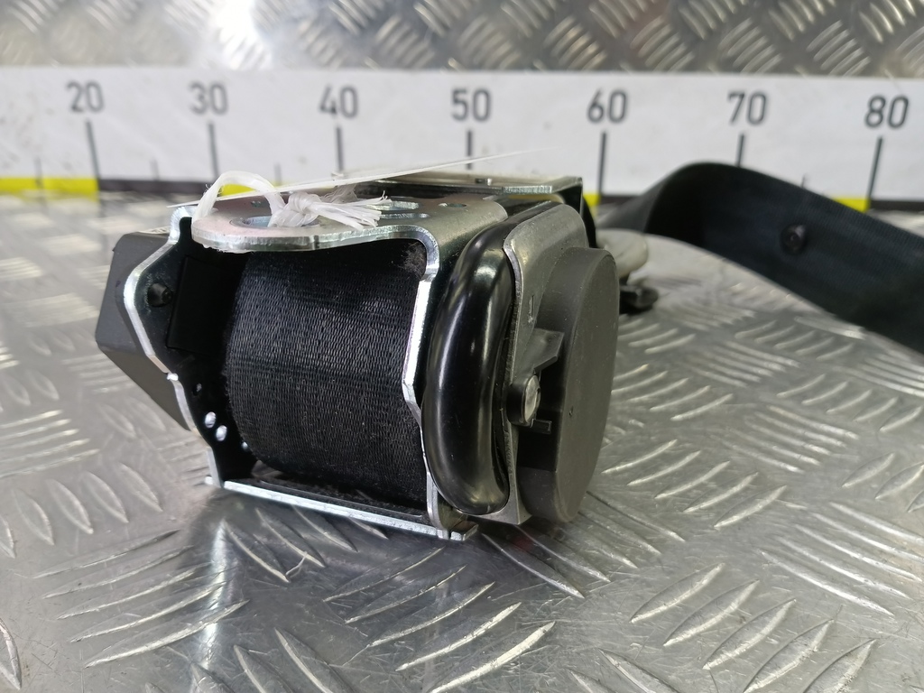 ремень безопасности MAZDA 3 1.6 MT (105 л.с.)3  BK рестайлинг (2006—2009) Седан BS5E57L30D02, 1900 рублей, Москва