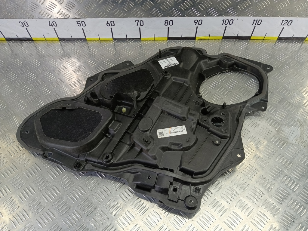 кронштейн стеклоподъёмника MAZDA 3 1.6 MT (105 л.с.)3  BK рестайлинг (2006—2009) Седан BP4L7397XG, 1090 рублей, Москва