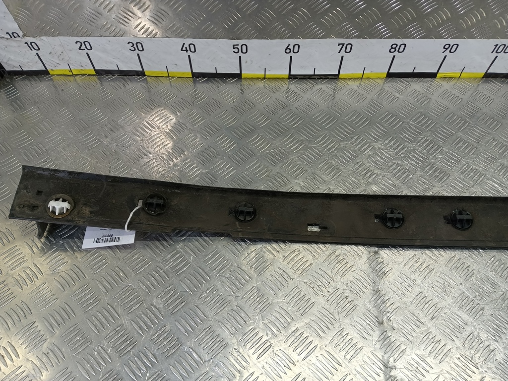 накладка порога MAZDA 3 1.6 MT (105 л.с.)3  BK рестайлинг (2006—2009) Седан BR5S50490A, 5000 рублей, Москва