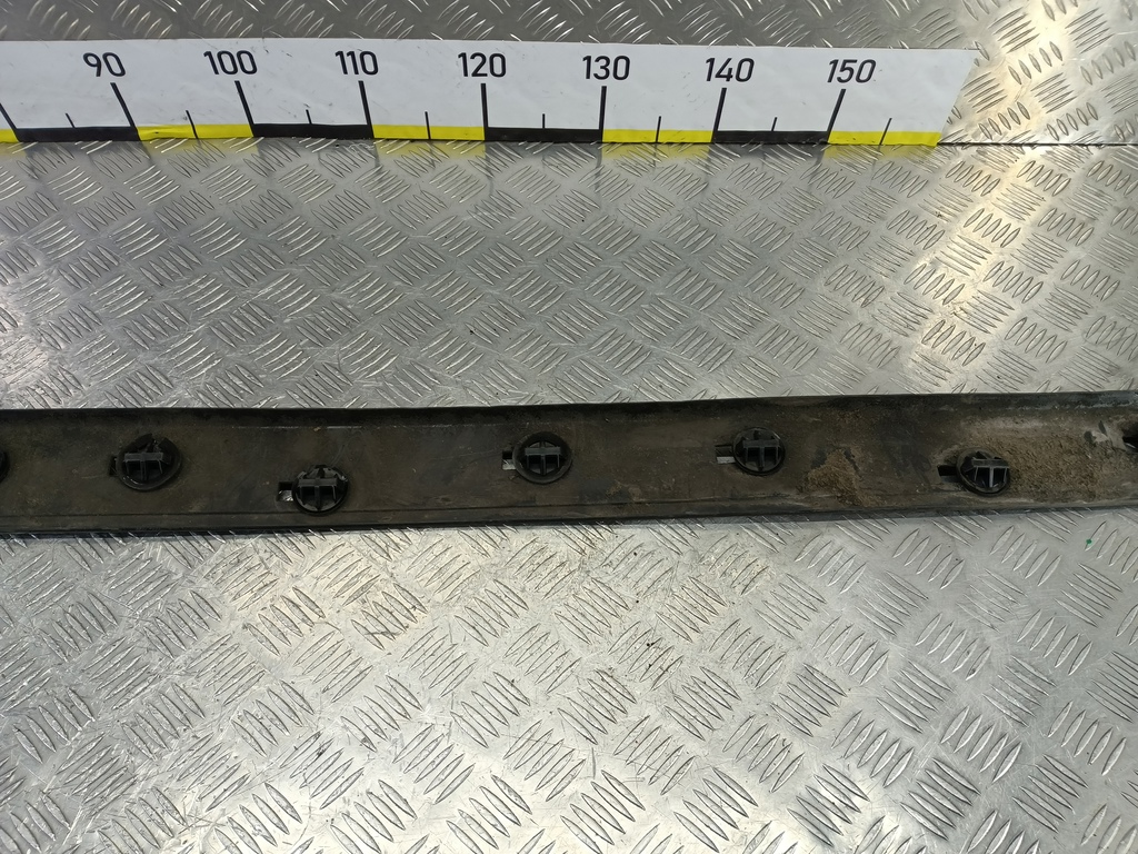 накладка порога MAZDA 3 1.6 MT (105 л.с.)3  BK рестайлинг (2006—2009) Седан BR5S50490A, 5000 рублей, Москва