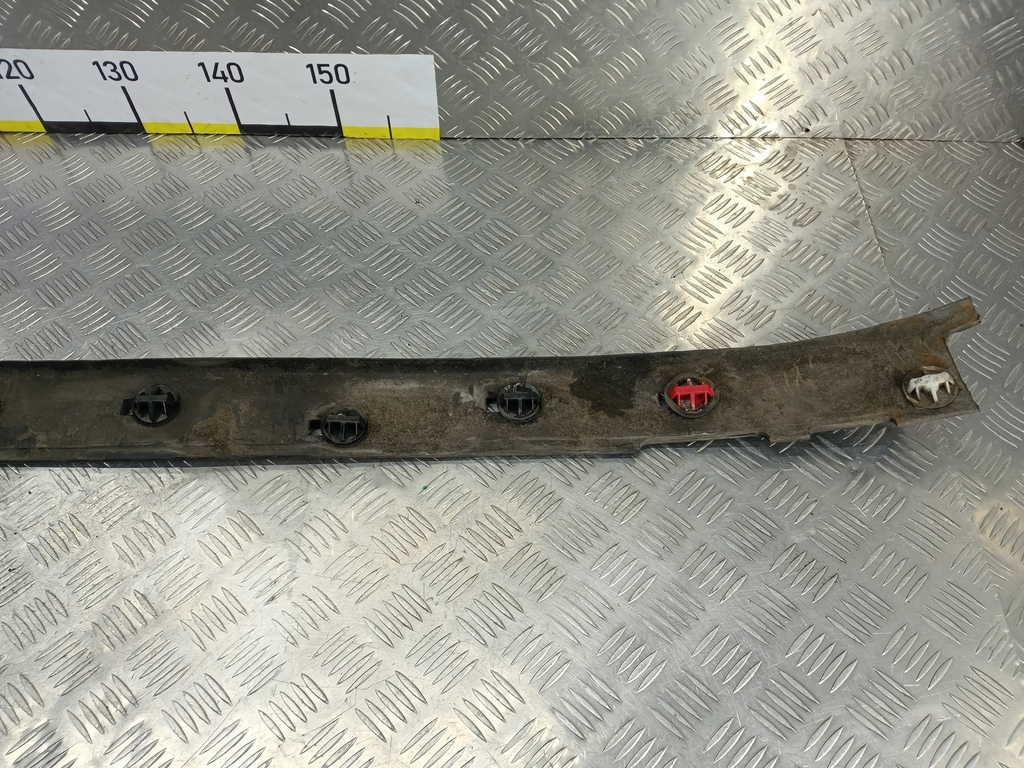 накладка порога MAZDA 3 1.6 MT (105 л.с.)3  BK рестайлинг (2006—2009) Седан BR5S50490A, 5000 рублей, Москва