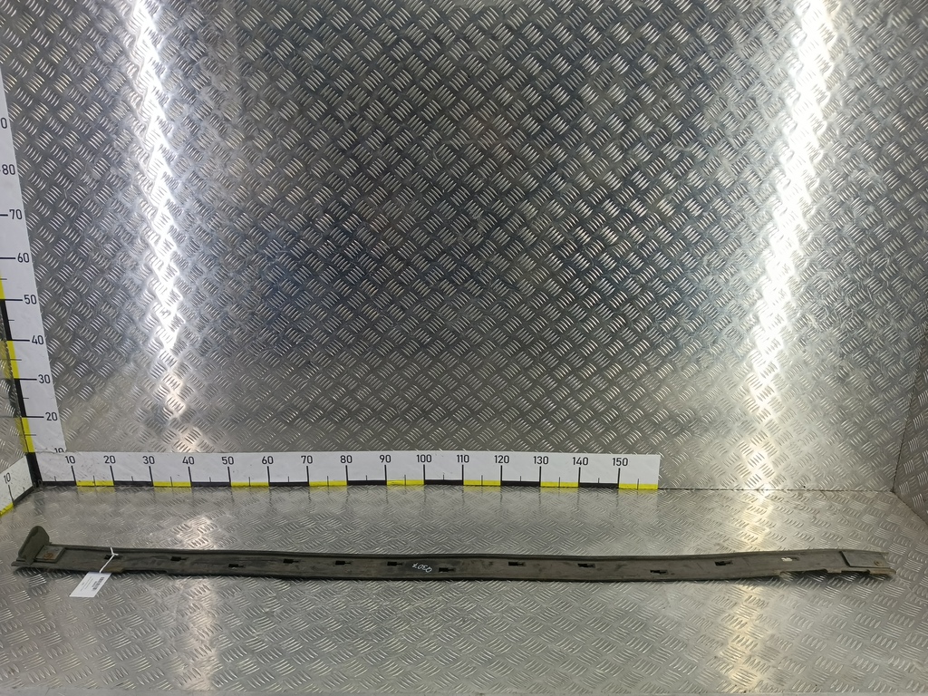 накладка порога MAZDA 3 1.6 MT (105 л.с.)3  BK рестайлинг (2006—2009) Седан BR5S50480A, 5000 рублей, Москва