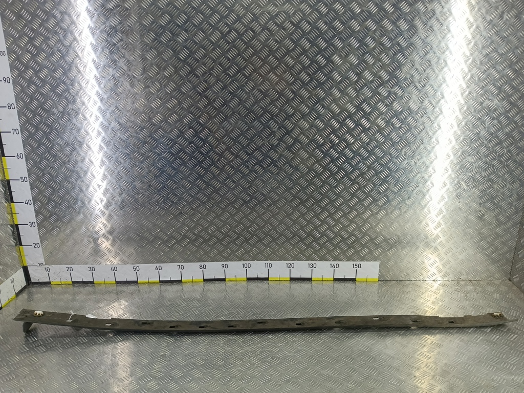 накладка порога MAZDA 3 1.6 MT (105 л.с.)3  BK рестайлинг (2006—2009) Седан BR5S50480A, 5000 рублей, Москва