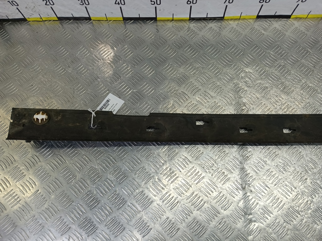 накладка порога MAZDA 3 1.6 MT (105 л.с.)3  BK рестайлинг (2006—2009) Седан BR5S50480A, 5000 рублей, Москва