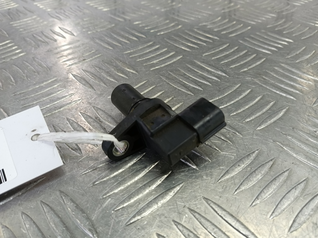 датчик положения распредвала MAZDA 3 1.6 MT (105 л.с.)3  BK рестайлинг (2006—2009) Седан ZJ0118230, 750 рублей, Москва