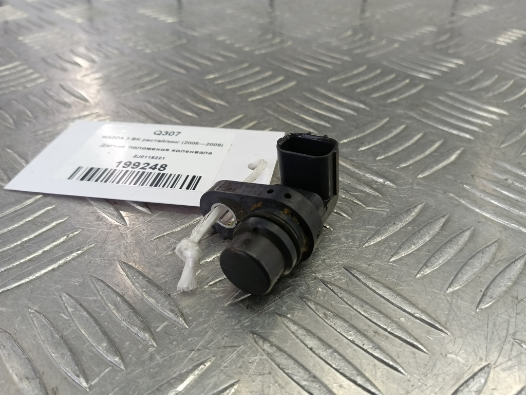 датчик положения коленвала MAZDA 3 1.6 MT (105 л.с.)3  BK рестайлинг (2006—2009) Седан ZJ0118221, 2820 рублей, Москва