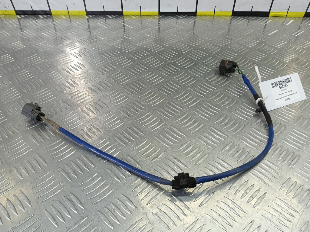 датчик заднего хода MAZDA 3 1.6 MT (105 л.с.)3  BK рестайлинг (2006—2009) Седан FC0217640, 4079 рублей, Москва