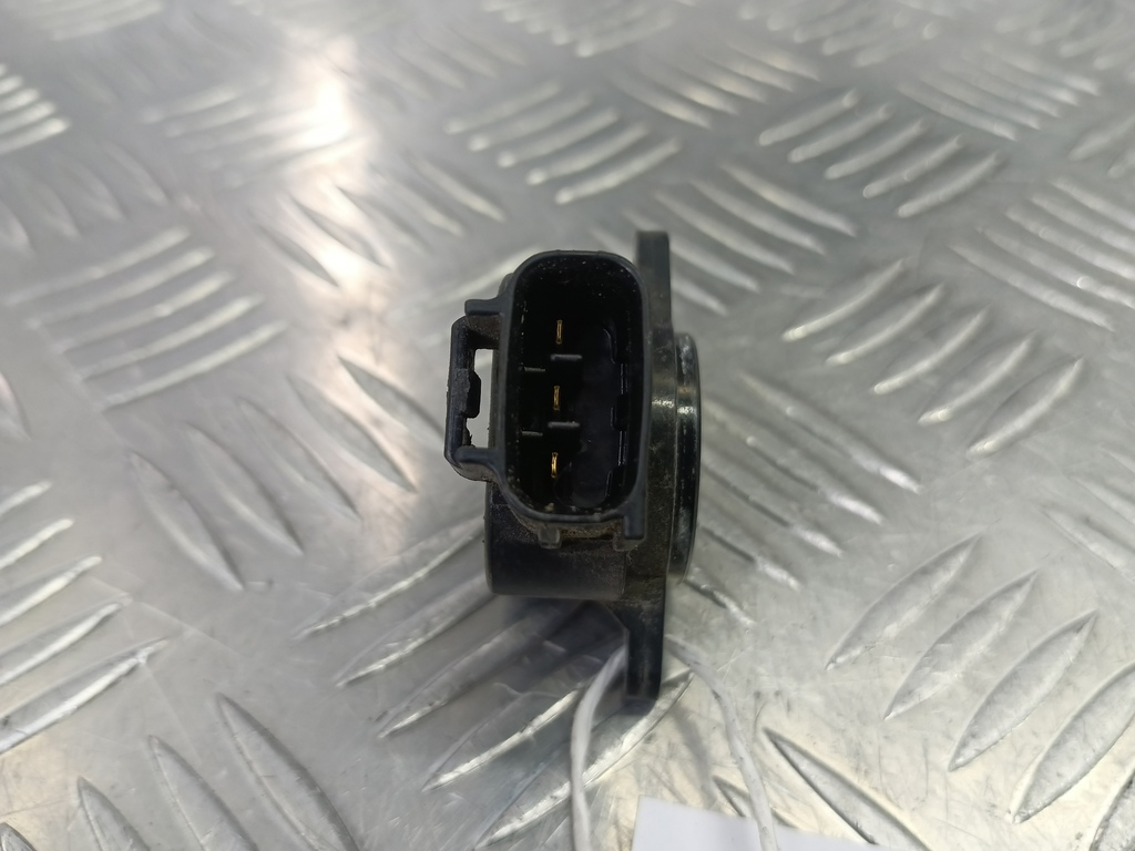 датчик положения дроссельной заслонки MAZDA 3 1.6 MT (105 л.с.)3  BK рестайлинг (2006—2009) Седан ZJ0118911, 5230 рублей, Москва