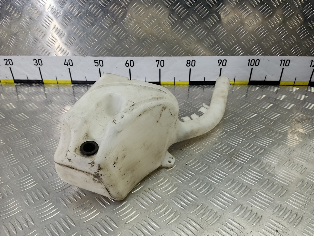 бачок омывателя FORD Fusion 1.4 MT (80 л.с.)Fusion  I рестайлинг (2005—2012) Хетчбэк 1354170, 2470 рублей, Москва