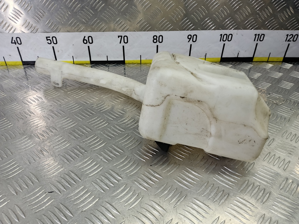 бачок омывателя FORD Fusion 1.4 MT (80 л.с.)Fusion  I рестайлинг (2005—2012) Хетчбэк 1354170, 2470 рублей, Москва