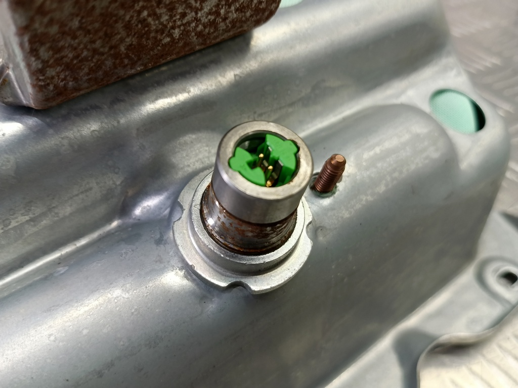 подушка безопасности пассажира FORD Fusion 1.4 MT (80 л.с.)Fusion  I рестайлинг (2005—2012) Хетчбэк 1698598, 2130 рублей, Москва