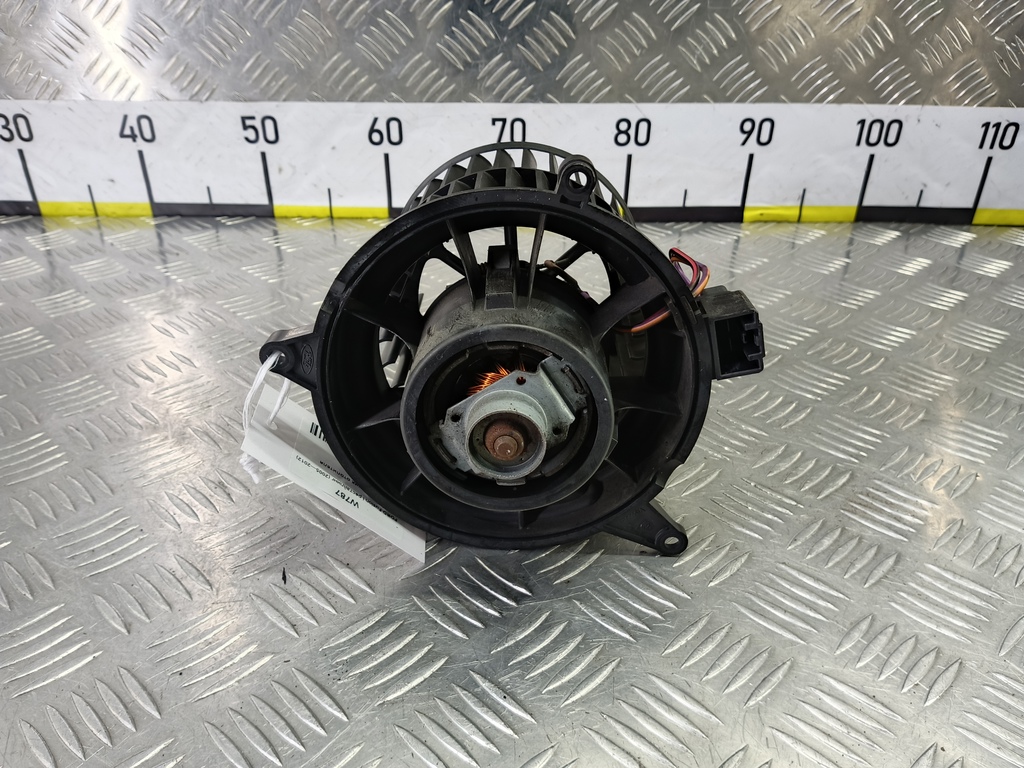 моторчик отопителя FORD Fusion 1.4 MT (80 л.с.)Fusion  I рестайлинг (2005—2012) Хетчбэк 1252927, 2130 рублей, Москва