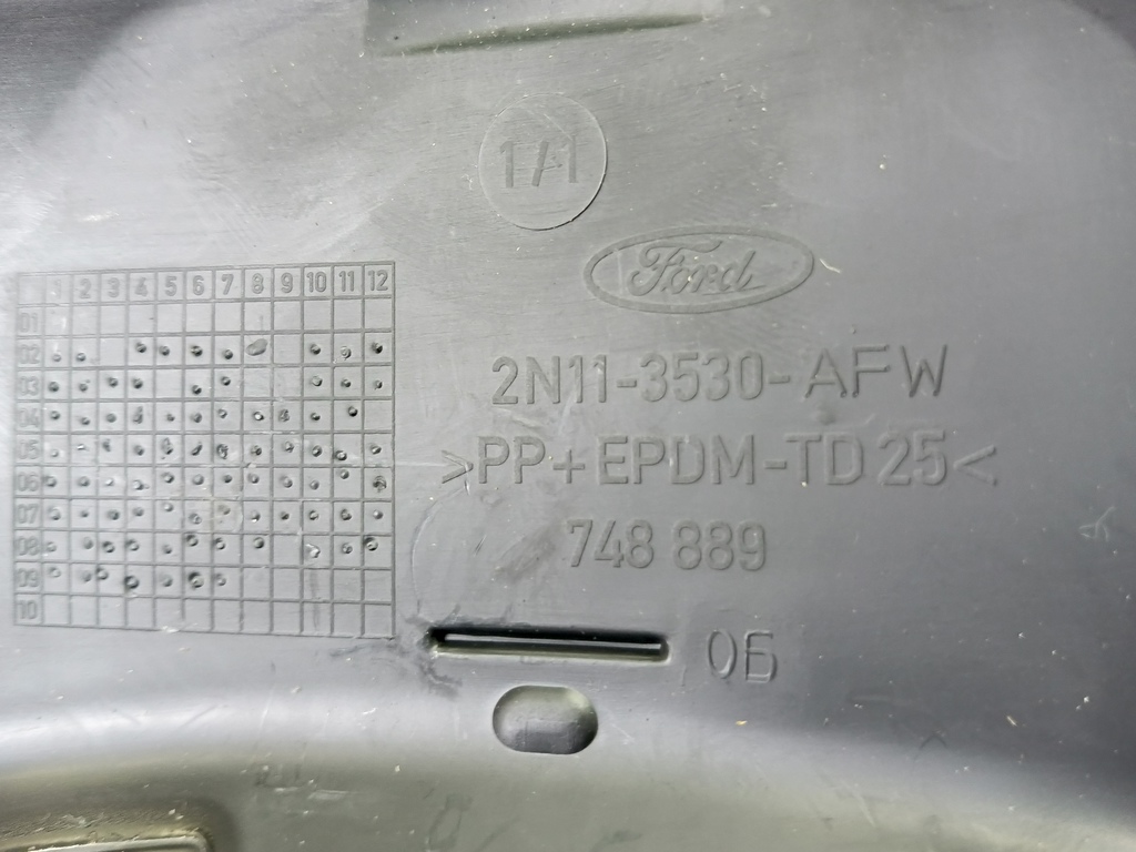 кожух рулевой колонки FORD Fusion 1.4 MT (80 л.с.)Fusion  I рестайлинг (2005—2012) Хетчбэк 1419504, 520 рублей, Москва