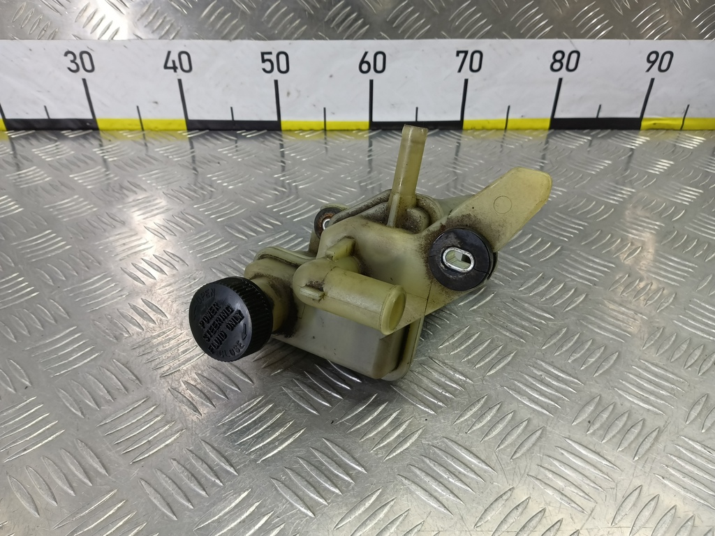 бачок гидроусилителя MAZDA 3 1.6 MT (105 л.с.)3  BK рестайлинг (2006—2009) Седан BN9R32690B, 2240 рублей, Москва