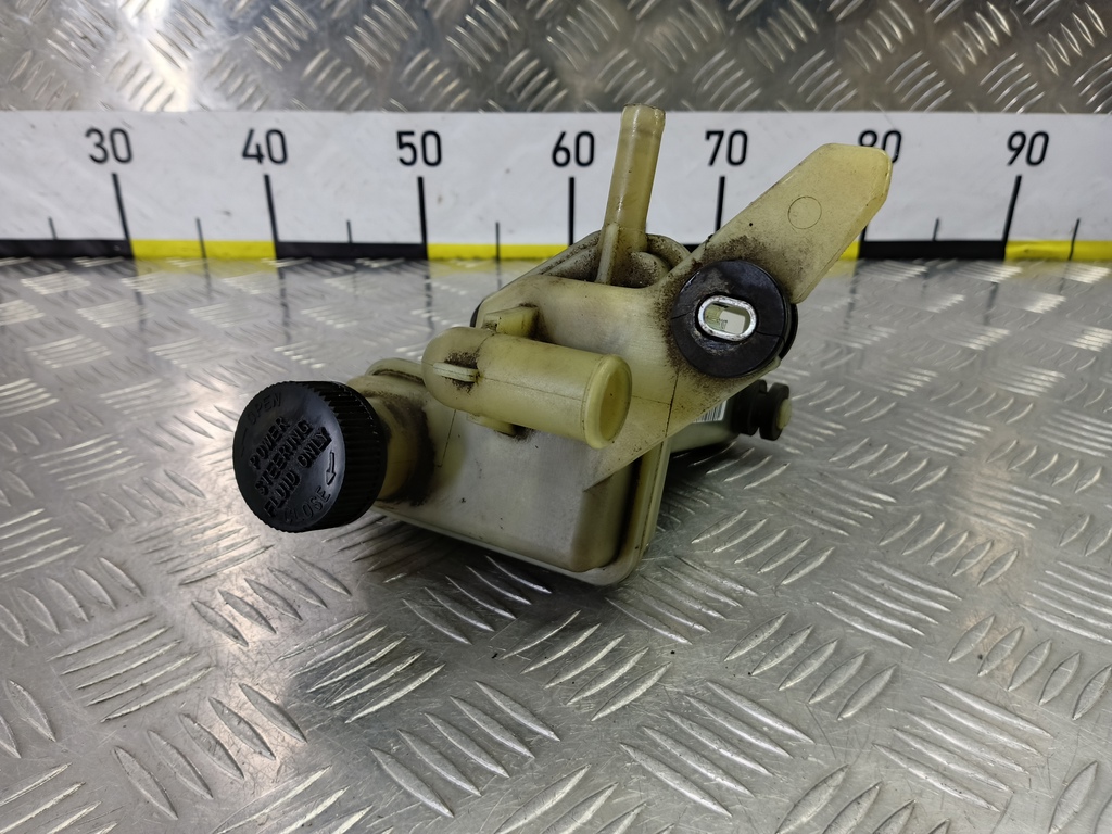 бачок гидроусилителя MAZDA 3 1.6 MT (105 л.с.)3  BK рестайлинг (2006—2009) Седан BN9R32690B, 2240 рублей, Москва