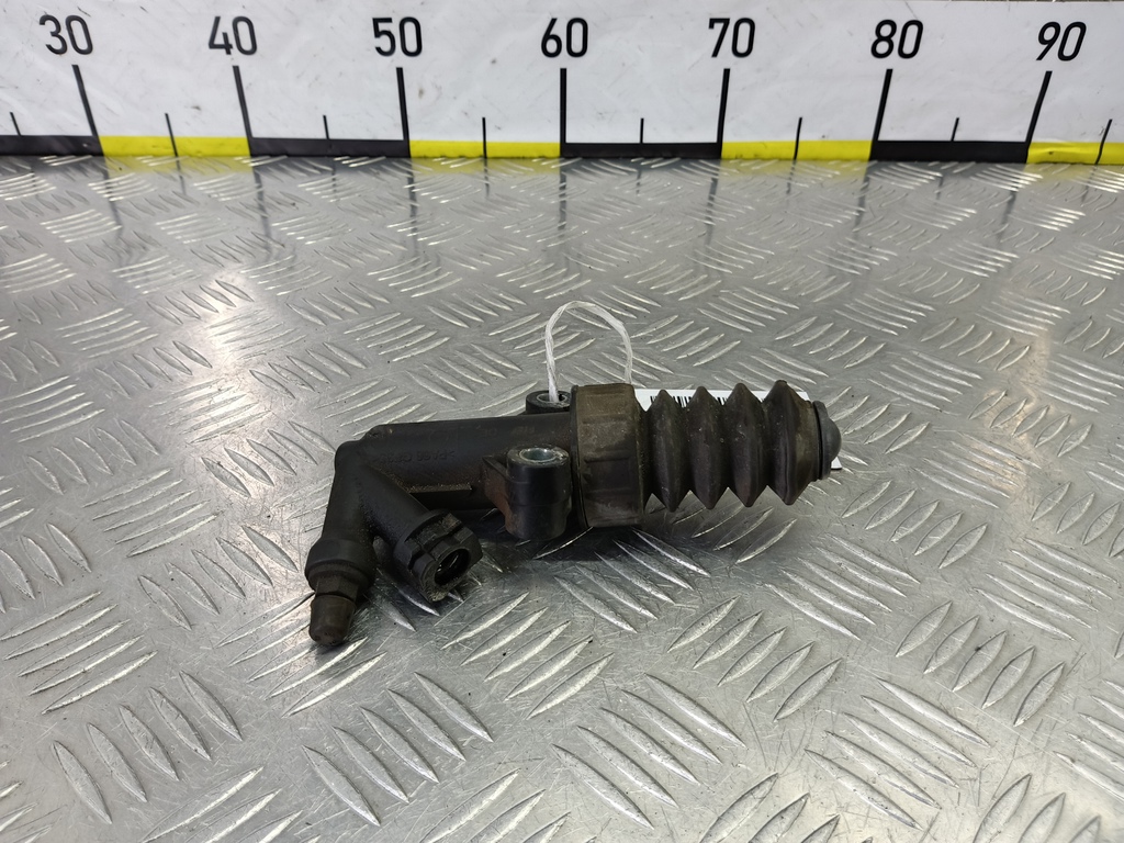 цилиндр сцепления главный MAZDA 3 1.6 MT (105 л.с.)3  BK рестайлинг (2006—2009) Седан B32H41400D, 1550 рублей, Москва