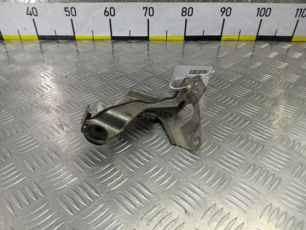 кронштейн MAZDA 3 1.6 MT (105 л.с.)3  BK рестайлинг (2006—2009) Седан Z6081340XA, 630 рублей, Москва