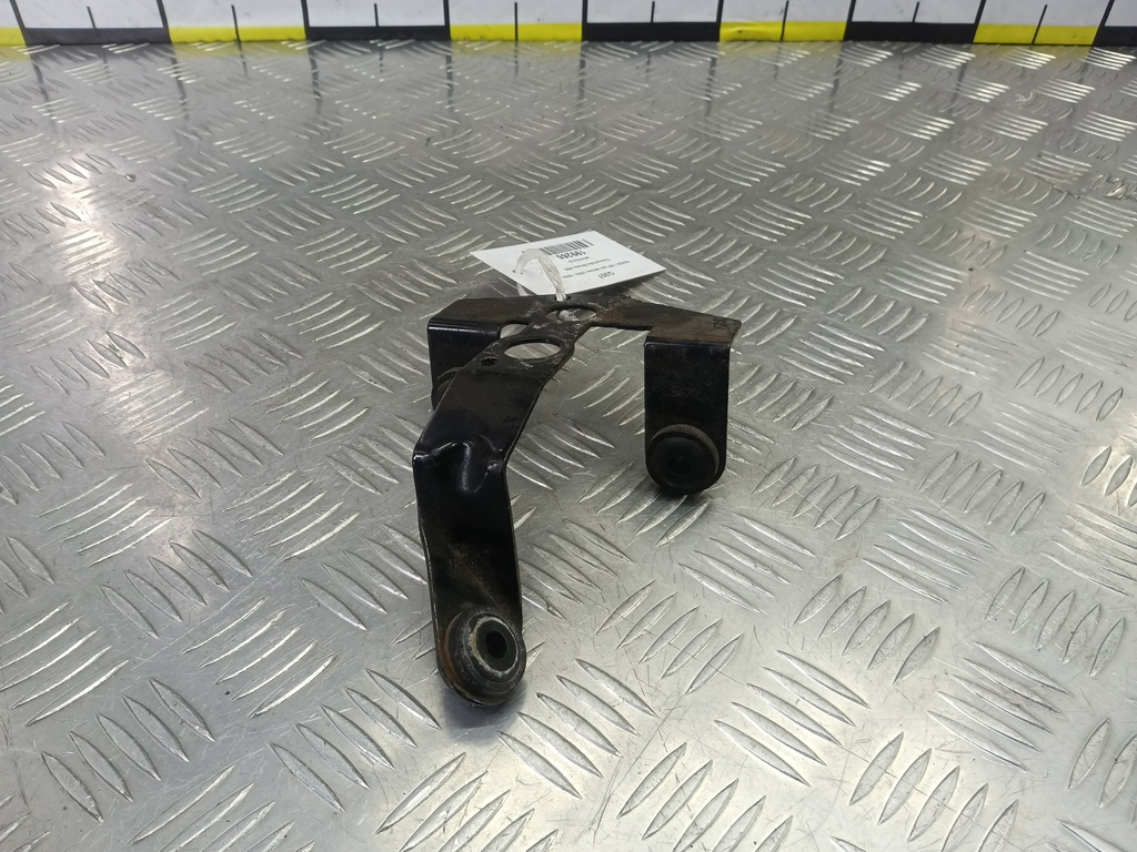 кронштейн блока abs MAZDA 3 1.6 MT (105 л.с.)3  BK рестайлинг (2006—2009) Седан BP4K43310A, 520 рублей, Москва