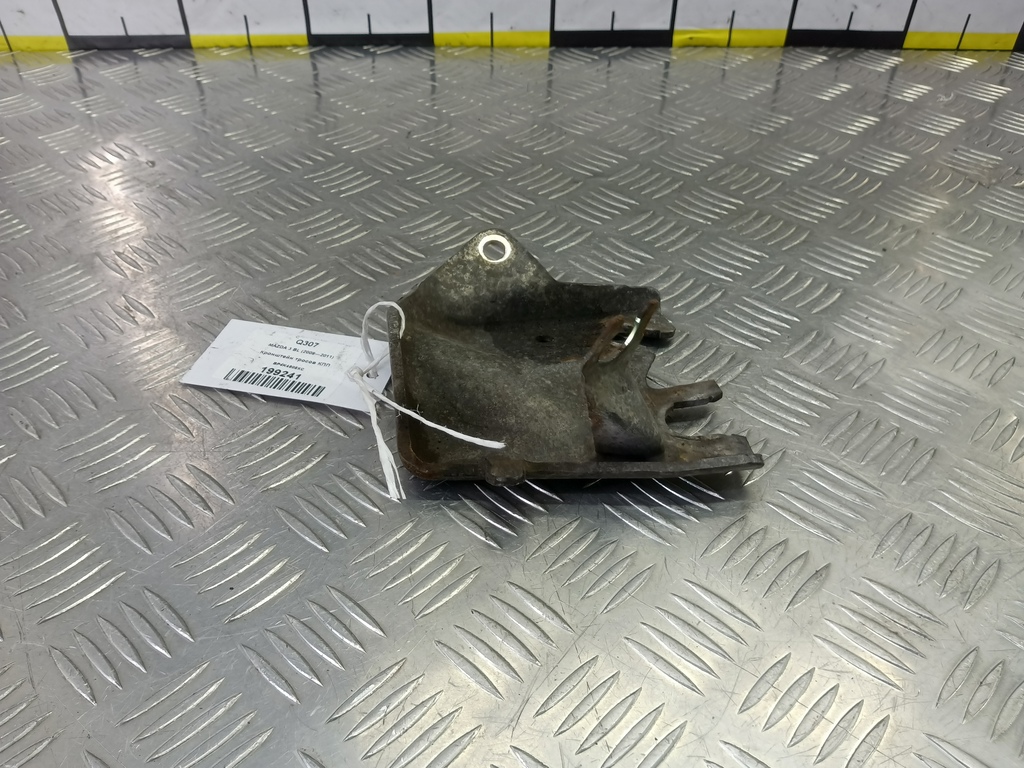 кронштейн тросов кпп MAZDA 3 1.6 MT (105 л.с.)3  BK рестайлинг (2006—2009) Седан BP4K4608XC, 750 рублей, Москва