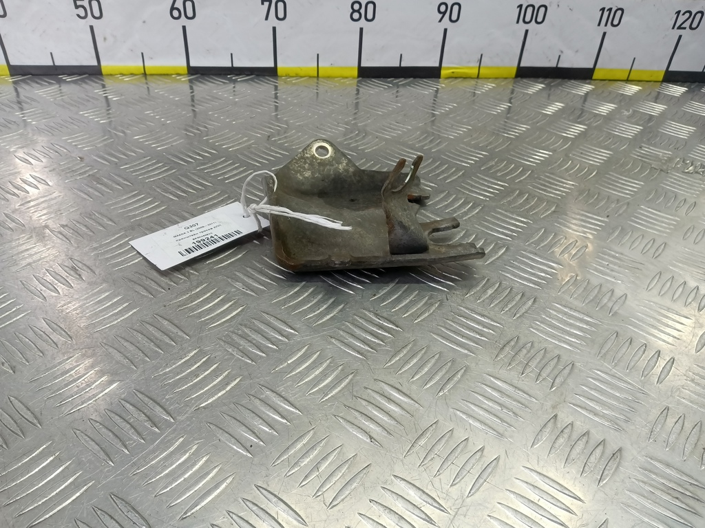 кронштейн тросов кпп MAZDA 3 1.6 MT (105 л.с.)3  BK рестайлинг (2006—2009) Седан BP4K4608XC, 750 рублей, Москва