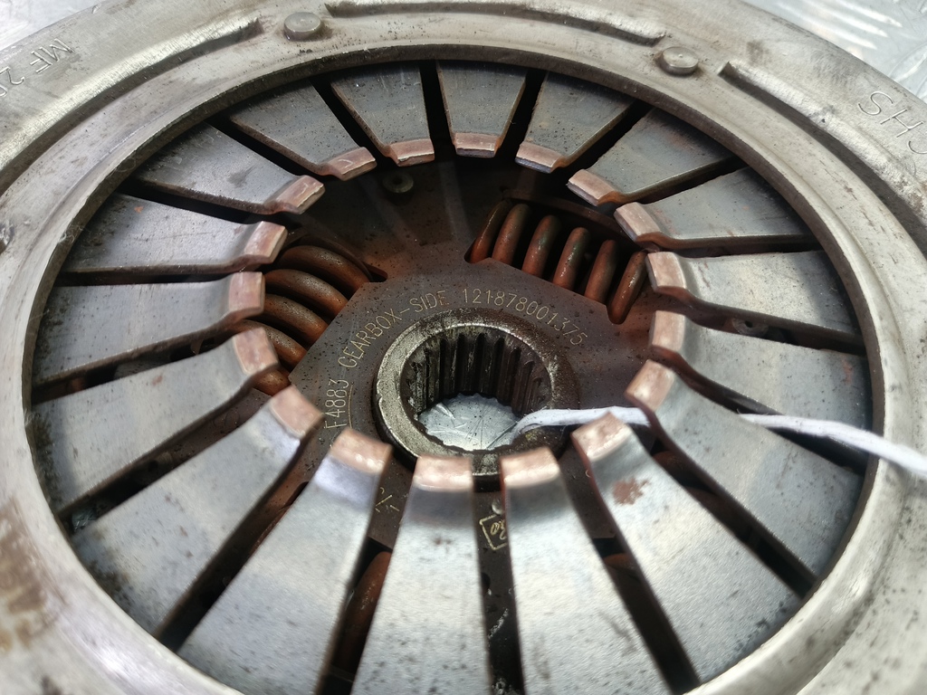 корзина сцепления MAZDA 3 1.6 MT (105 л.с.)3  BK рестайлинг (2006—2009) Седан Z60416410B, 1440 рублей, Москва