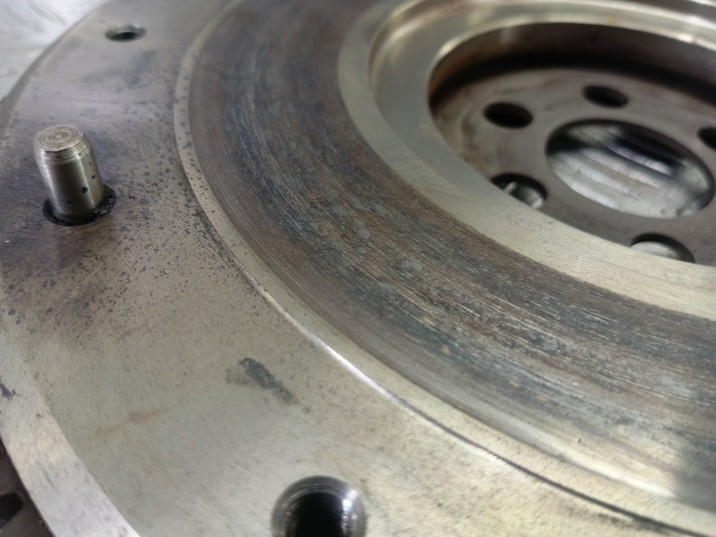 маховик MAZDA 3 1.6 MT (105 л.с.)3  BK рестайлинг (2006—2009) Седан Z60111500A, 1900 рублей, Москва