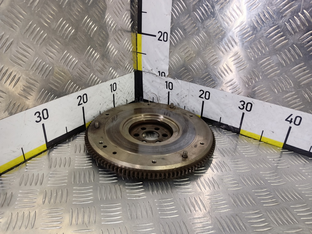 маховик MAZDA 3 1.6 MT (105 л.с.)3  BK рестайлинг (2006—2009) Седан Z60111500A, 1900 рублей, Москва