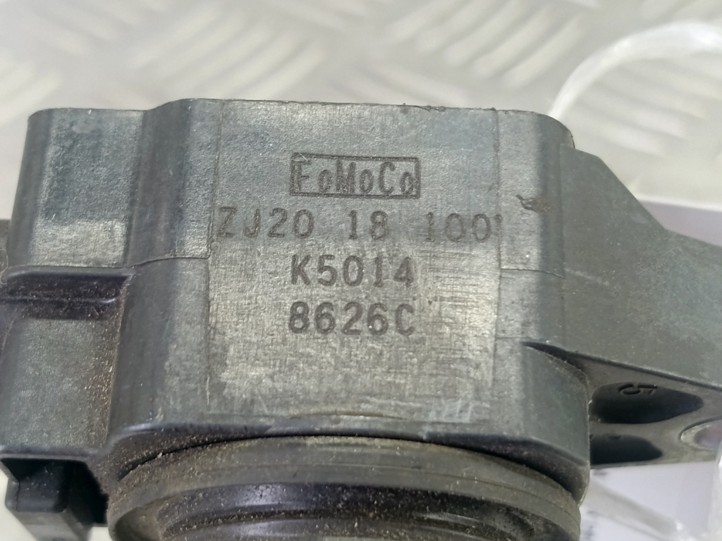 катушка зажигания MAZDA 3  ZJ2018100, 750 рублей, Москва