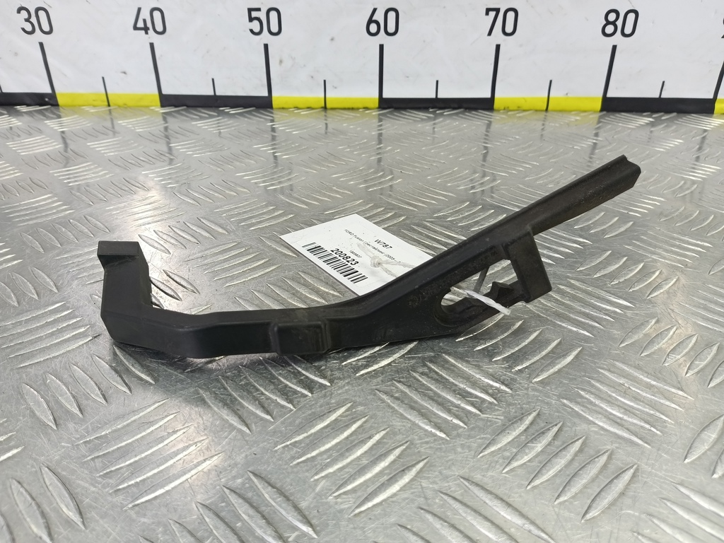 ручка открывания капота FORD Fusion 1.4 MT (80 л.с.)Fusion  I рестайлинг (2005—2012) Хетчбэк 1305637, 4660 рублей, Москва