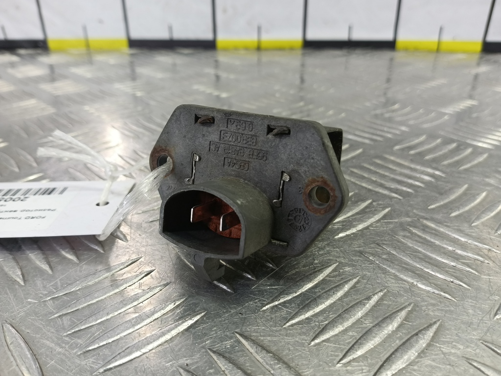 резистор вентилятора охлаждения FORD Tourneo Connect  1445117, 3850 рублей, Москва