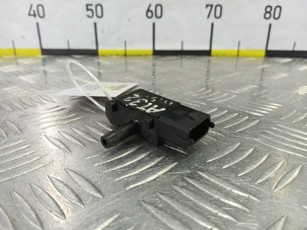 датчик давления выхлопных газов Opel Insignia  55566186, 1900 рублей, Москва