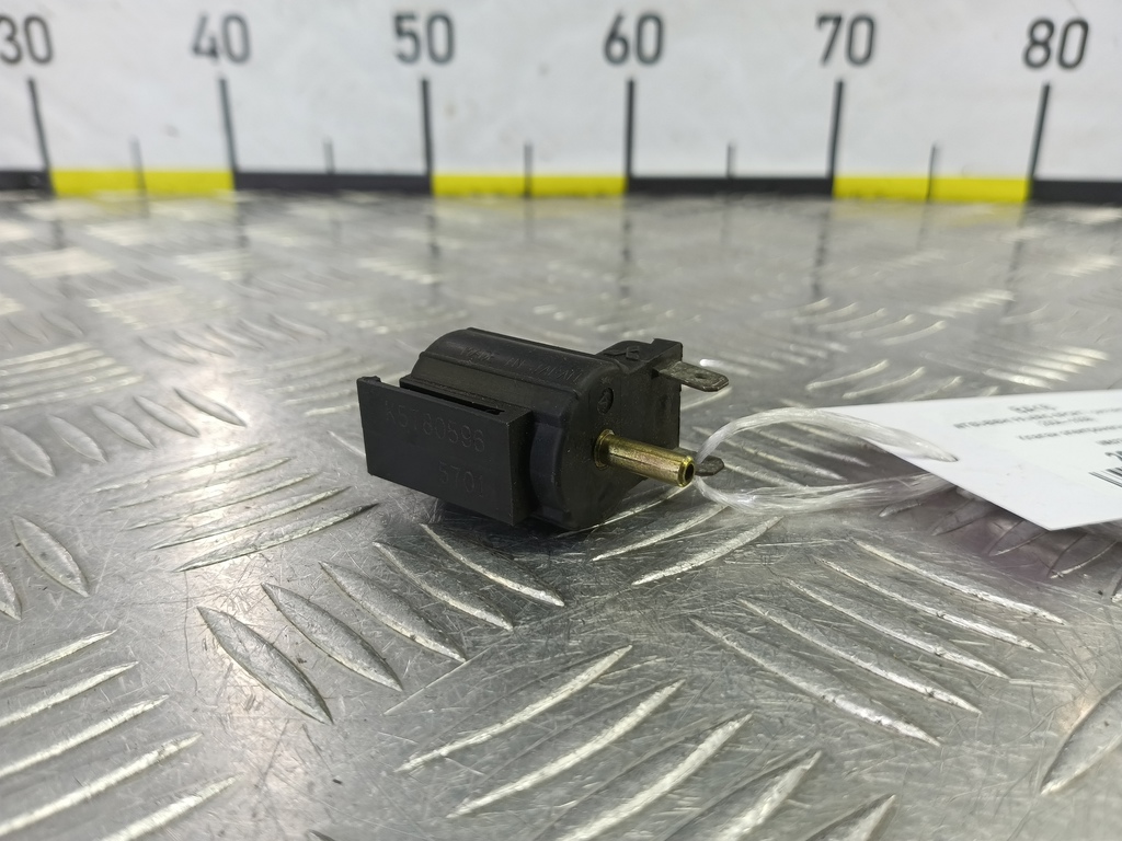 клапан электромагнитный MITSUBISHI PAJERO SPORT  MR577068, 3850 рублей, Москва