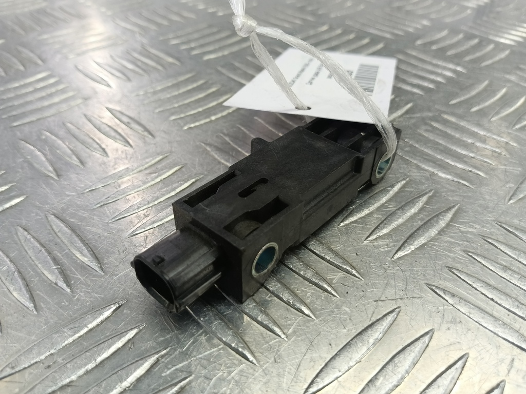 датчик удара (air bag) SUZUKI Grand Vitara  3893065J30, 520 рублей, Москва