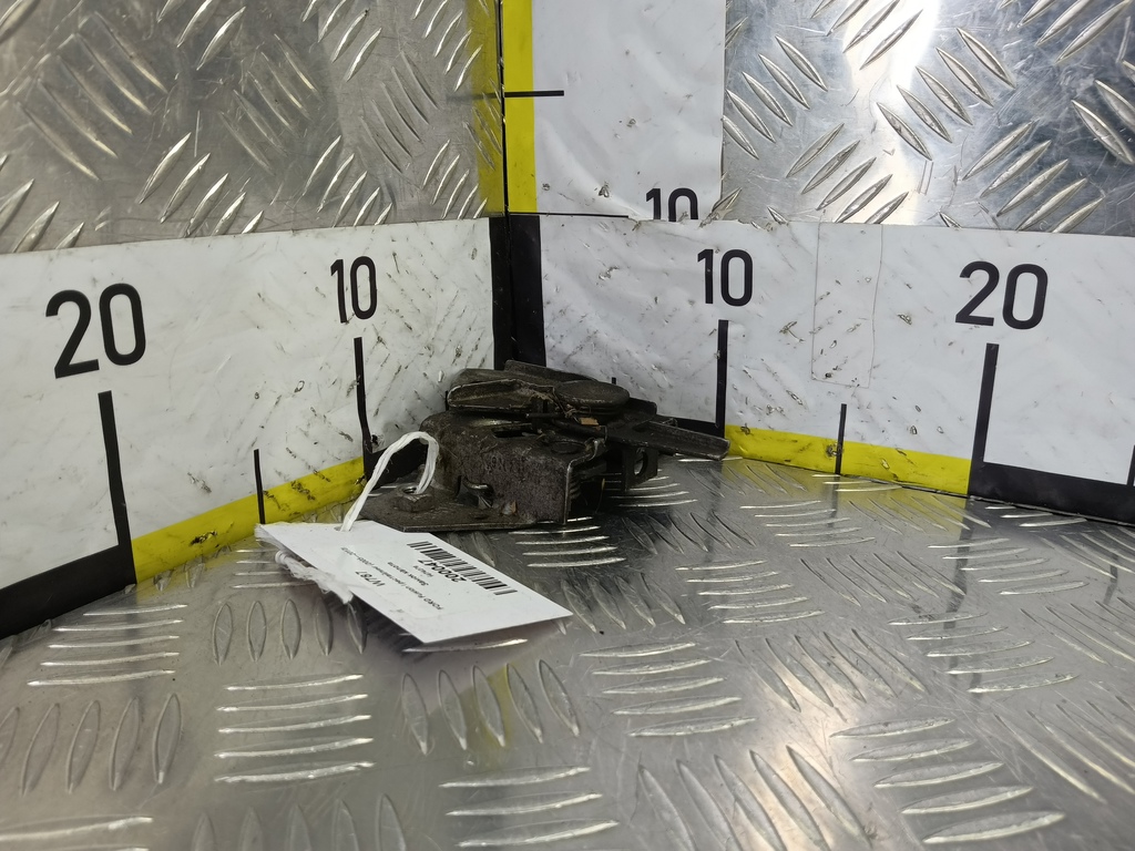 замок капота FORD Fusion 1.4 MT (80 л.с.)Fusion  I рестайлинг (2005—2012) Хетчбэк 1474279, 980 рублей, Москва