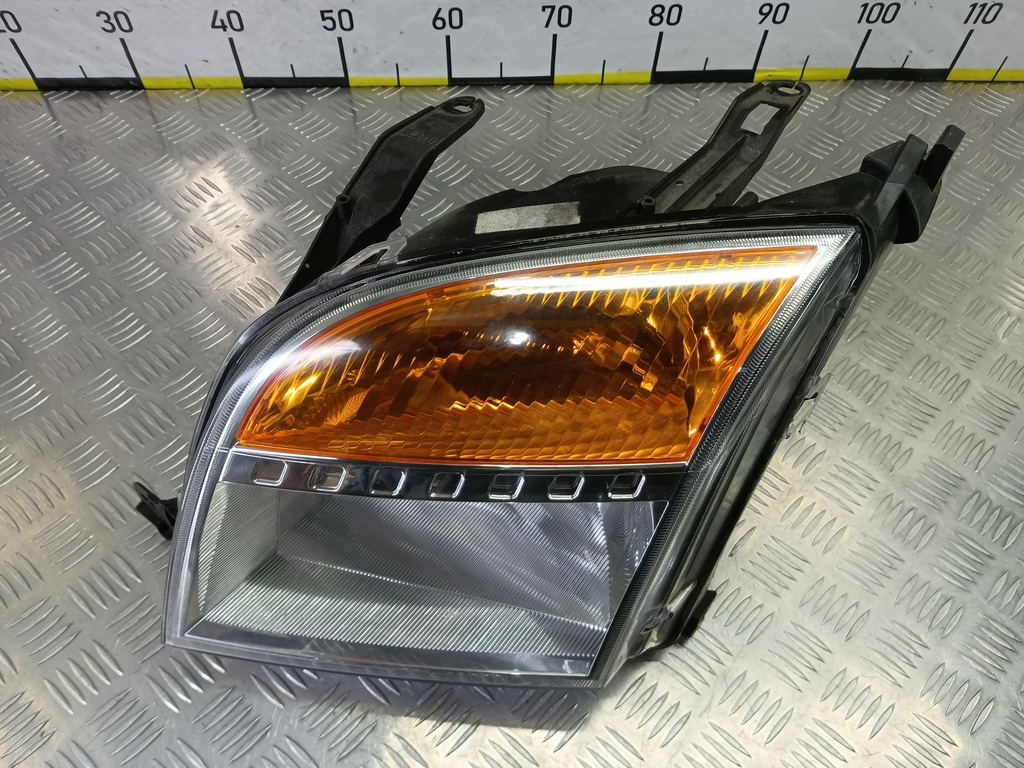 фара FORD Fusion 1.4 MT (80 л.с.)Fusion  I рестайлинг (2005—2012) Хетчбэк 1547726, 11330 рублей, Москва