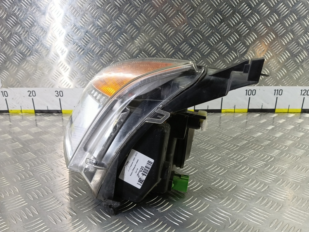 фара FORD Fusion 1.4 MT (80 л.с.)Fusion  I рестайлинг (2005—2012) Хетчбэк 1547726, 11330 рублей, Москва