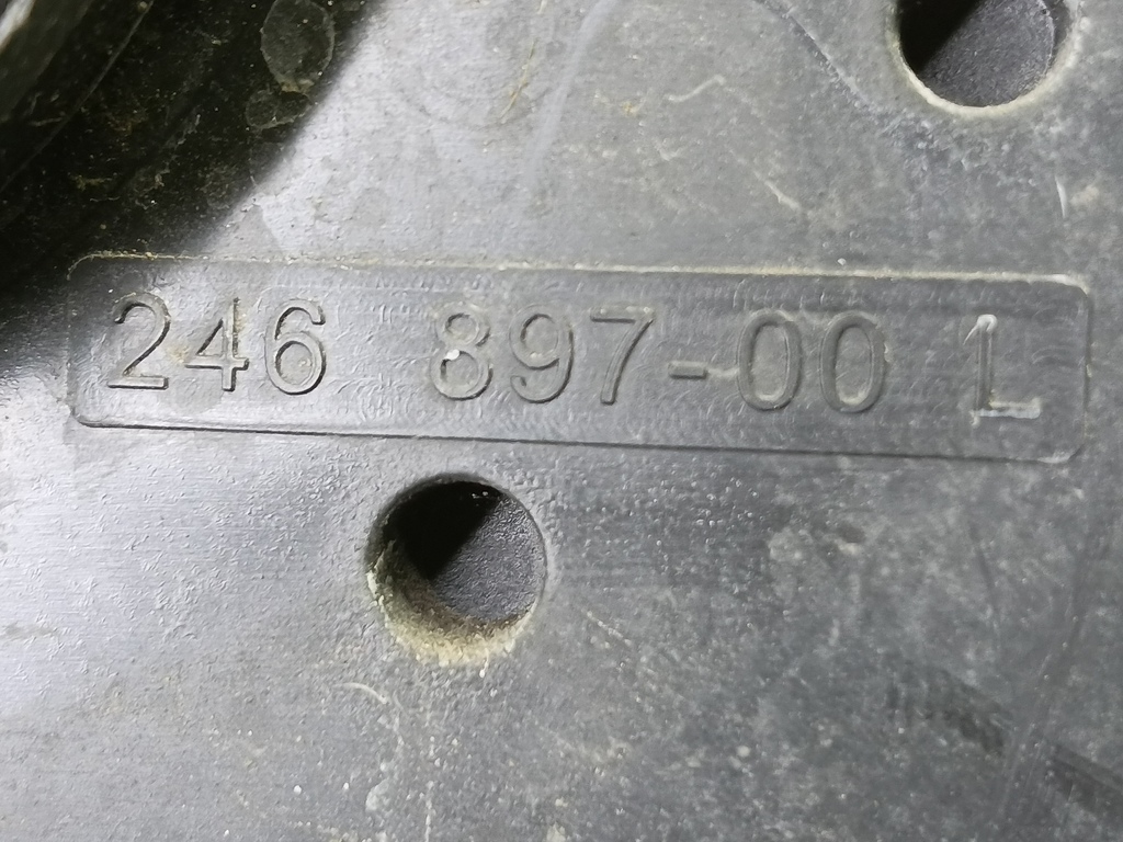 фара FORD Fusion 1.4 MT (80 л.с.)Fusion  I рестайлинг (2005—2012) Хетчбэк 1547726, 11330 рублей, Москва